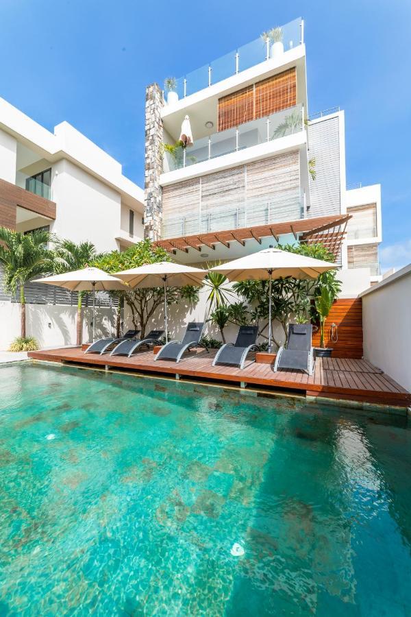 Beachcove Apartment 9 In Pereybere Pereybere Beach Bagian luar foto